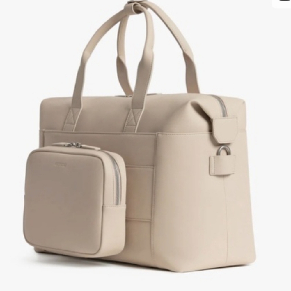 Monos Metro Duffel Vegan Leather New - Picture 15 of 16